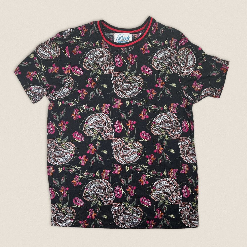 Retro Skulls Roses Size Small Tee t shirt Fresh prince of bel air